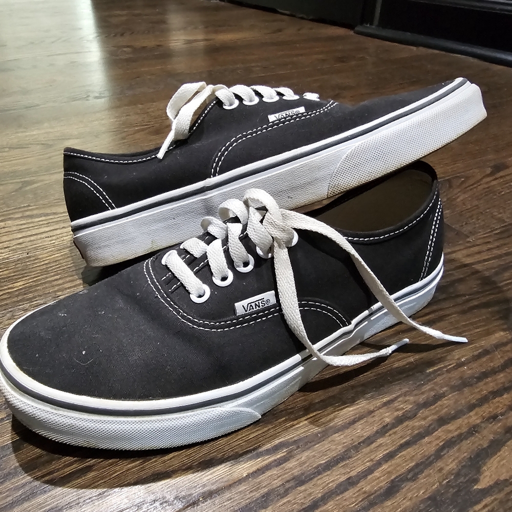 Black & White Vans Men's 8 Women's 9.5